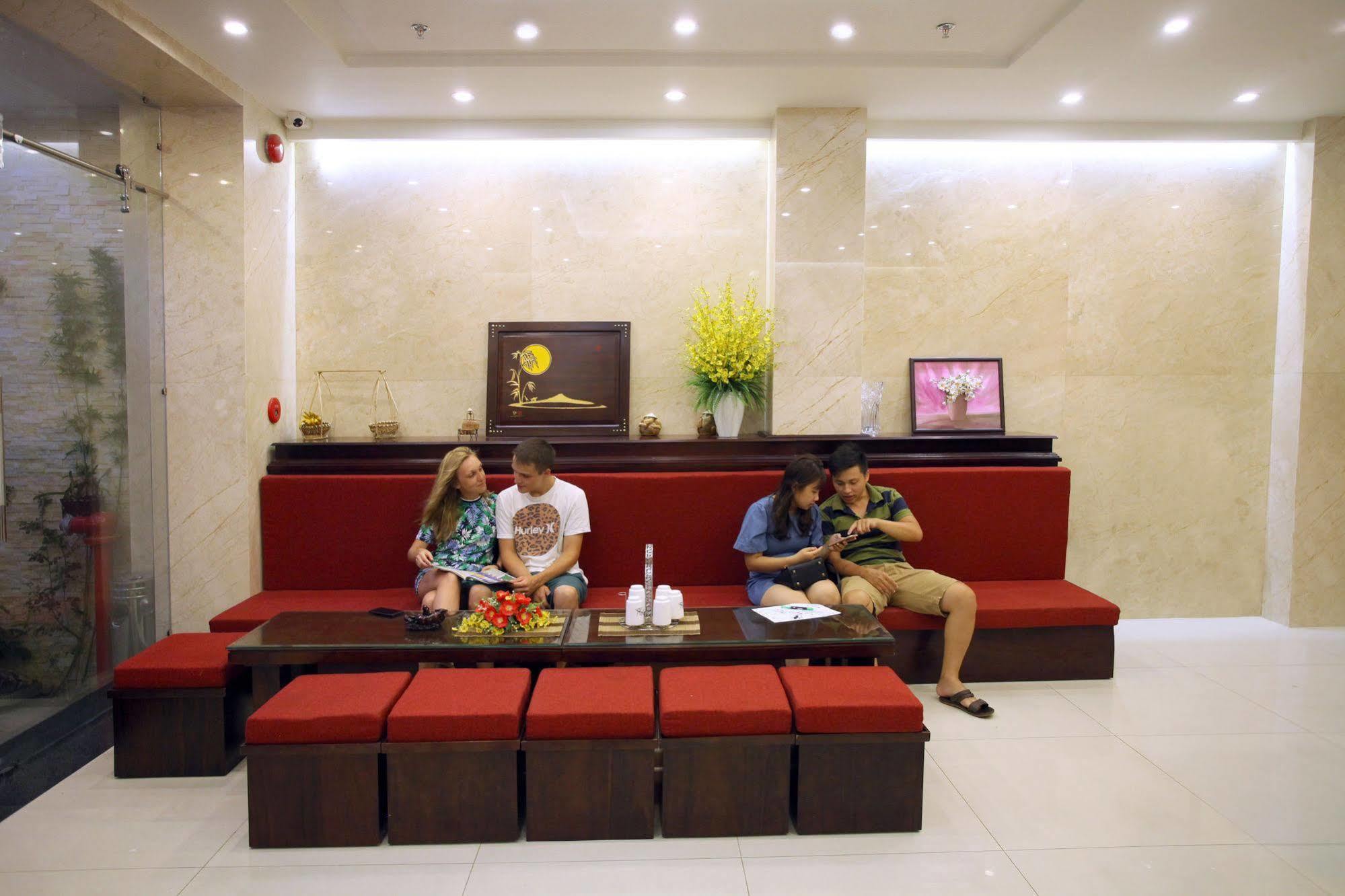 Hotel Azura 3*